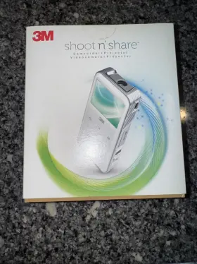 Cp40 3m V5r Shoot Nft Share Camcorder And Projector