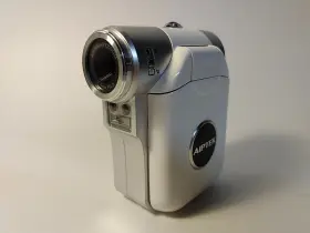Dzo-v50 Aiptek Dzo-d50 Digital Camcorder Video Camera And Mp3 Player Tested Working