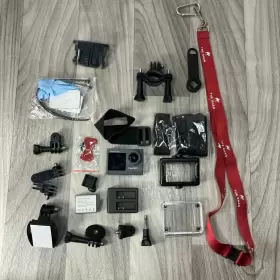Akaso 689788887616 Brave 4 Pro 4k Action Camera With 2 Batteries 64 Micro Sd And Extras