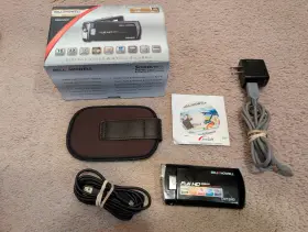 Dv10hd Bell And Howell Dv10 Video Camcorder 1080p. With Battery Case Charger