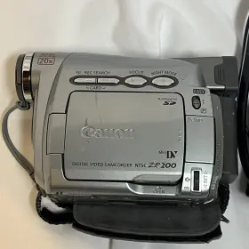 0058b001 Canon Zr200 Mini Dv Video Camcorder With Charger Parts Or Repair Only #3