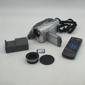 Canon 013803040142 Elura 70 Mini Dv Camcorder With Battery And Charger Remote Lens Tested Works