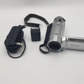 Fs100 Canon 013803092530 A 48x Advanced Zoom - Battery And Charger Included #2