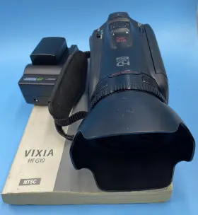 0913250152jm Canon Used Vixia Hf G10 Handheld Digital Camcorder