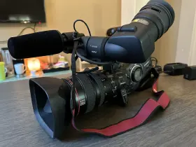 0967b001 Canon Xl H1 Camcorder - Black With Lens
