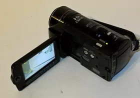 2573b001 Canon Vixia Hf10 Hd Camcorder 16gb - 12x Opt Zoom Complete Tested. With Charger #3