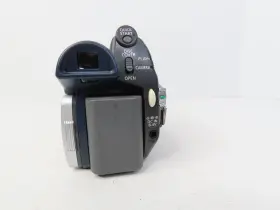 2694b001 Canon Dc310 Dvd Camcorder With 37x Optical Zoom Bundle #3