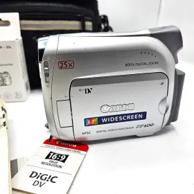 Zr600 Canon 2844 Mini Dv Digital Camcorder New Battery And Charger Case Manual Sd Card #3