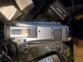 2r30 Canon Ntsc Digital Video Camcorder. Not Tested #3