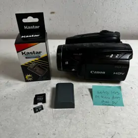 1080i Canon 32156 Vixia Hv40 Hdv Minidv Black 3.1mp 10x Optical Zoom Video Camcorder
