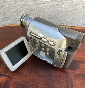 Zr200 Canon 352042051869 Camcorder Ntsc Mini Dv 20x Optical Zoom Digital Video Recorder Works #3