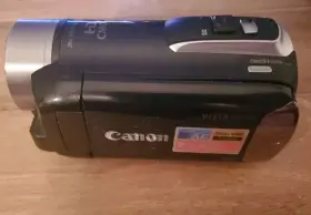 4387b001 Canon Hf R10 8 Gb Camcorder - Black