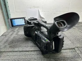 5076c002 Canon Xf605 Uhd 4k Hdr Pro Camcorder With Battery W/ Aftermarket Charger #3