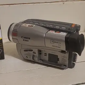 6720a001aa Canon Es65 Hi-8 Analog Camcorder #2