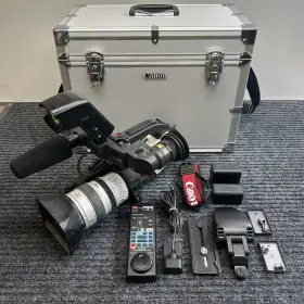 7046a001 Canon Dm-xl1s 3ccd Mini Dv Professional Digital Video Camcorder