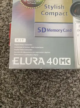 7801a003 Canon Elura 40 Mc Mini Dv Video Camcorder With Charger Tapes And Extras #2