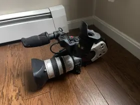 7979a001 Canon Xl1 3ccd Digital Video Camcorder Used Tested Records And Plays Back