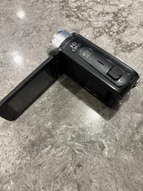8489b001 Canon Vixia Hf R42 Hd Camcorder 32gb Internal Memory Wo Battery