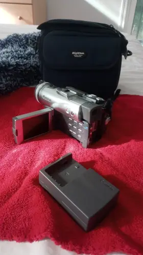 9000a001 Canon Optura 40 280x Zoom 14x Optical Mini Dv Camcorder Nite Vision