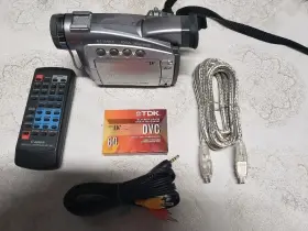 9381a001 Canon Zr90 Camcorder With Accessories And Extra #3