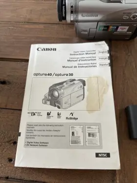 9545a001aa Canon Read Optura 30 Mini Dv Camcorder No Charger Untested #2