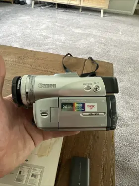 9545a001aa Canon Read Optura 30 Mini Dv Camcorder No Charger Untested #3