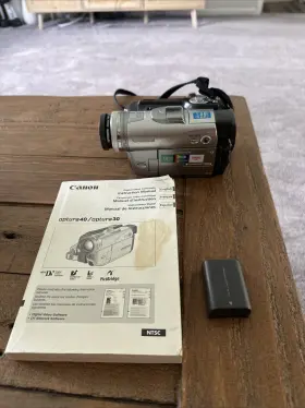 9545a001aa Canon Read Optura 30 Mini Dv Camcorder No Charger Untested