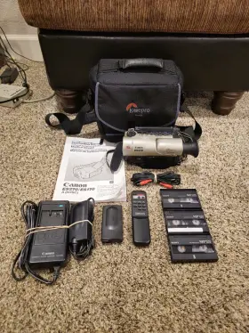 Es270 Canon Ac511 Handheld 8mm Video Camcorder Remote Battery Charger Tapes Tested