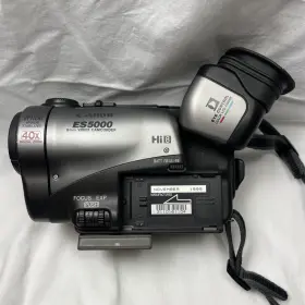 Es5000a Canon Hi-8 8mm Video Camcorder 40x Optical Zoom Untested #3