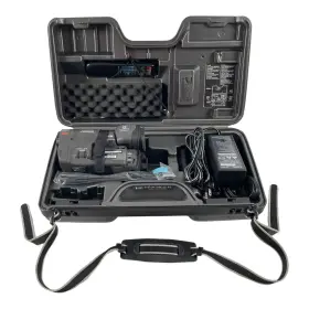Es6000 Canon 8mm Video Camcorder Battery Av Cables Remote Case For Parts Only