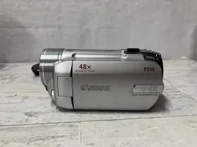 Fs10 Canon Flash Memory 8gb Built-in Camcorder With Case Untested #2
