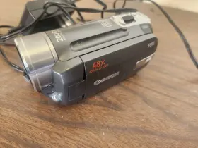 Fs11 Canon Video Camera Camcorder / With Charger #2
