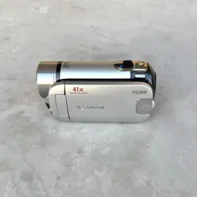 Fs2000 Canon Silver 41x Zoom Handheld Camcorder Not Tested No Charger
