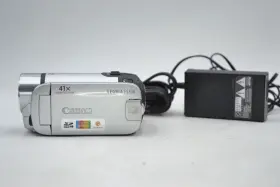 Fs306 Canon Legria Camcorder Digital Video Camera With Charger See Description