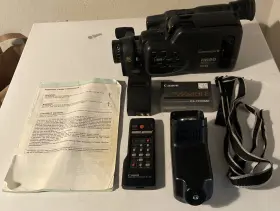 H660 Canon Canovision 8mm Camcorder With Accessories For Parts/repair Only