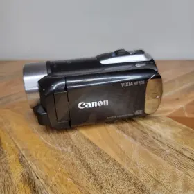 Hfr10a Canon Vixia Hf R10 Hfr10 8gb Camcorder Black 1080p Hd No Charger Included