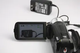 Hf-r20 Canon Hfr20 Vixia Camcorder Video Camera With Battery And Charger /adapter #2