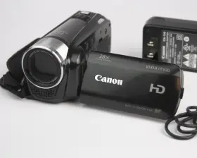 Hf-r20 Canon Hfr20 Vixia Camcorder Video Camera With Battery And Charger /adapter