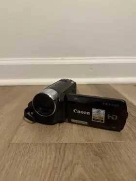 Hfr20a Canon Vixia Hf R20 Camcorder Black Hd Cmos 28x Zoom 3.28mp Video Cam Charger