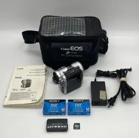 1080i Canon Hv10a Hv10 Minidv Camcorder Hdv / 2 Batteries Tapes Charger Bag And Card