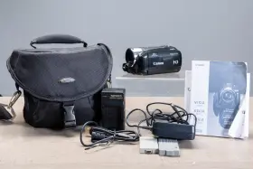 Rf20 Canon Vixia Hf R20 Hd 8gb Digital Camcorder With Extras Tested/guaranteed