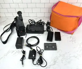 Uc1a Canon Uc1 A 8mm Video Camcorder 8 Super-macro Af Zoom