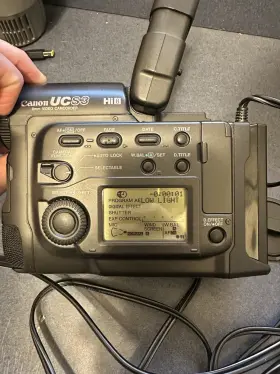 Dc-100 Canon Ucs3 Hi8 Camcorder Ca-100 Charger Adapter For Parts Or Repair