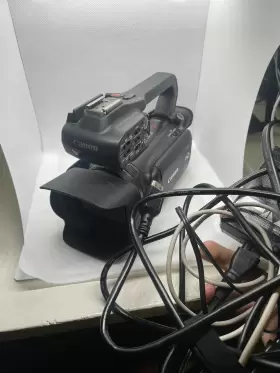 Xa20 Canon Professional Hd Camcorder With Top Handle - Black #2