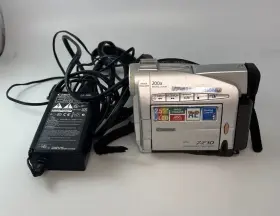 Zr10 Canon Digital Minidv Camcorder 10x Zoom For Parts Only