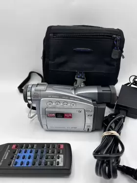 Zr85 Canon Mini Dv Camcorder Digital Video Recorder Player Vcr Charger