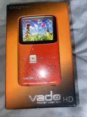 73vf062400002 Creative 3rd Gen 4 Gb Camcorder - Red