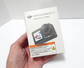 Chdrb-131-th Dji Osmo Action 5 Pro Essential Combo- Uhd 4k120 Video- 40mp- New- Fast Ship