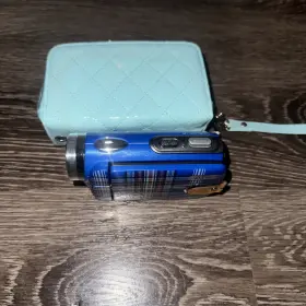 Dxg-531v Dxg - 531v Hd Camcorder Blue With Case And Memory Card