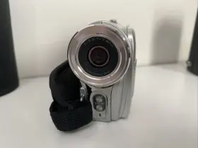 Dxg-566v Dxg Hd Slim 5 Mp Camcorder With Case And Battery Charger Tested #3